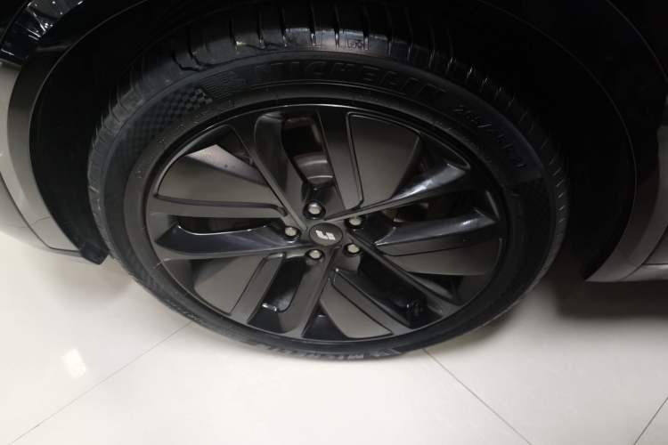 Used Li Auto L9 2022 Max model