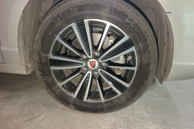 Used Roewe Ei5 2019 Smart Connect Supreme Edition