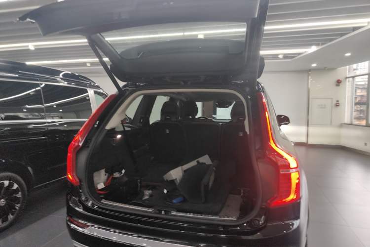 Used Volvo XC90 2020 Facelifted T6 Zhiyi Luxury 7-Seater