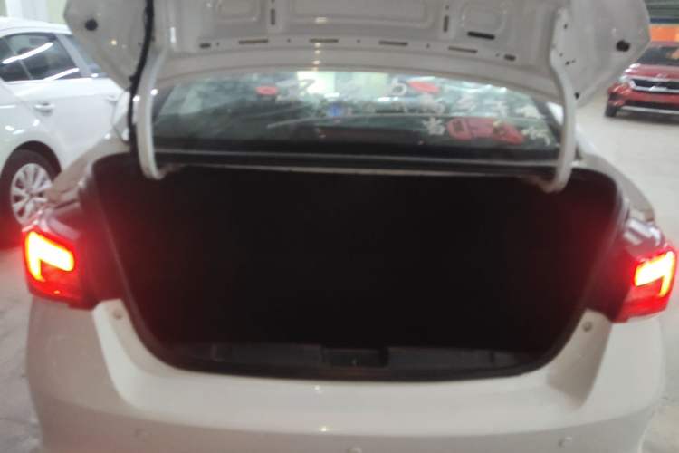 Used Chery Arrizo 5 2016 1.5L Manual Lingchao Edition