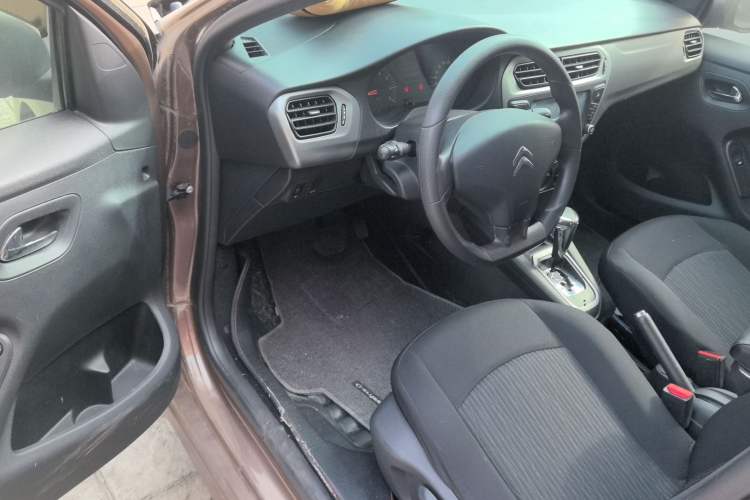 Used Citroen Elysee 2016 1.6L Automatic Fashion Model