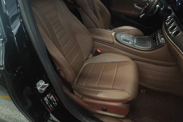 Used Mercedes-Benz E-Class 2021 Restyled E 300 L Sporty and Stylish Edition
