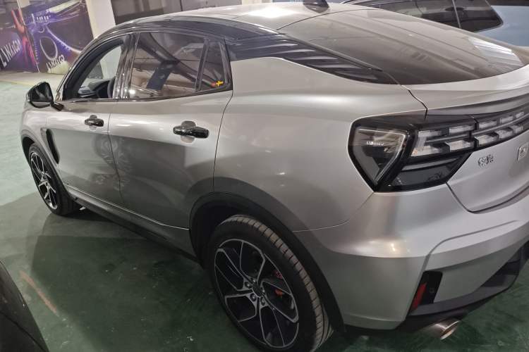 Used Lynk & Co 05 2020 2.0TD Two-Wheel Drive Shine Halo
