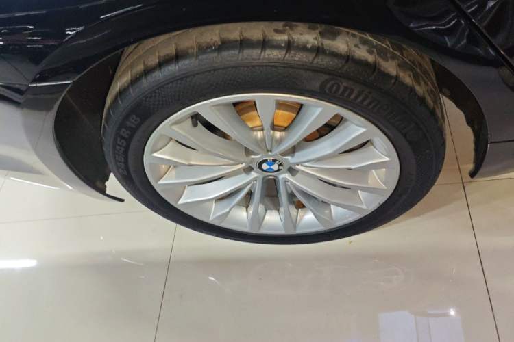 Used BMW 5 Series 2018 530Li Leading Edition Luxury Package
