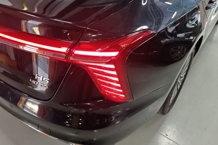 Used Hongqi H5 2023 2.0T Automatic Smart Connect Flagship Edition
