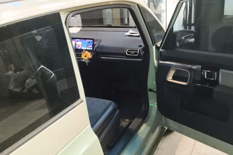 Used Baojun KiWi EV 2023 DJI Edition Lithium Iron Phosphate
