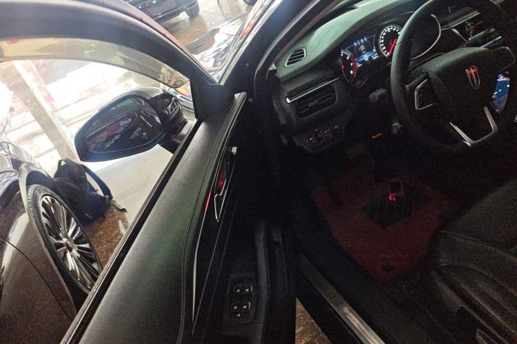 Used Hongqi H5 2022 Classic Model 1.5T DCT Flagship Edition
