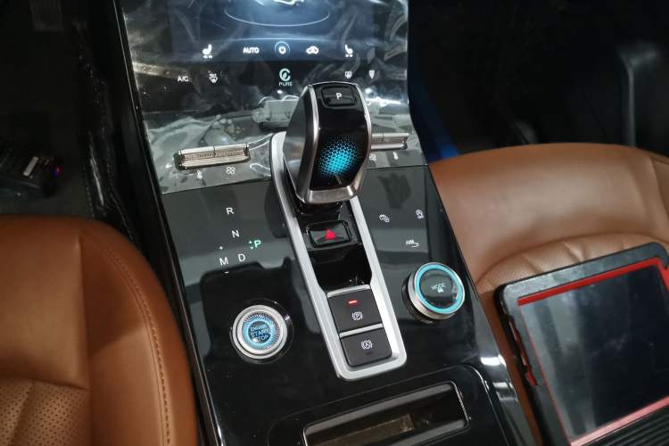 Used Chery Tiggo 8 PLUS 2022 Kunpeng Edition 390TGDI DCT Luxury+ Edition
