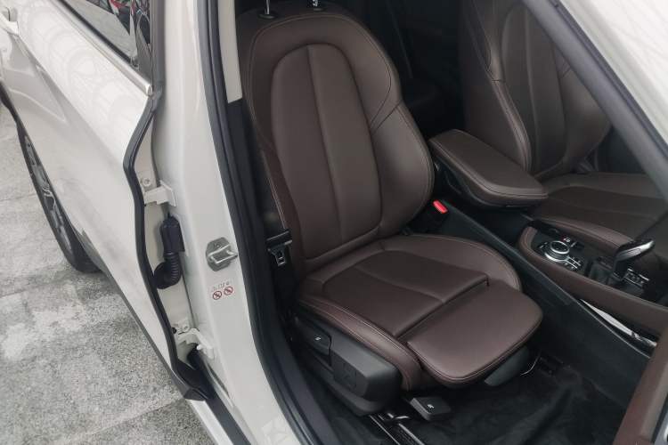 Used BMW X1 2022 sDrive20Li Luxury Model
