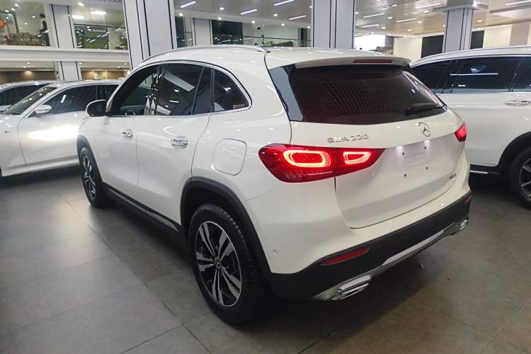 Used Mercedes-Benz GLA 2023 GLA 220
