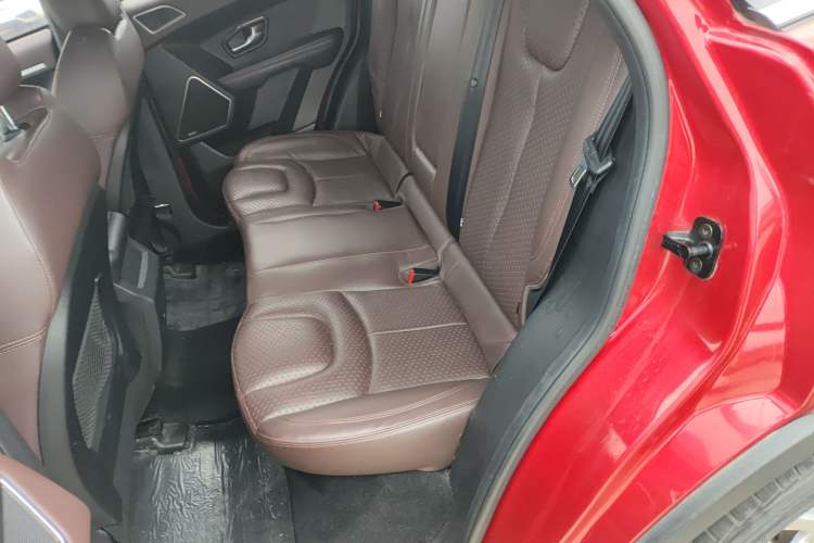 Used Land X7 2015 2.0T Panoramic Prestige Edition