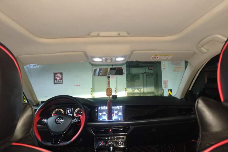 Used Volkswagen Lavida 2018 1.5L Automatic Comfort Edition China V Standard