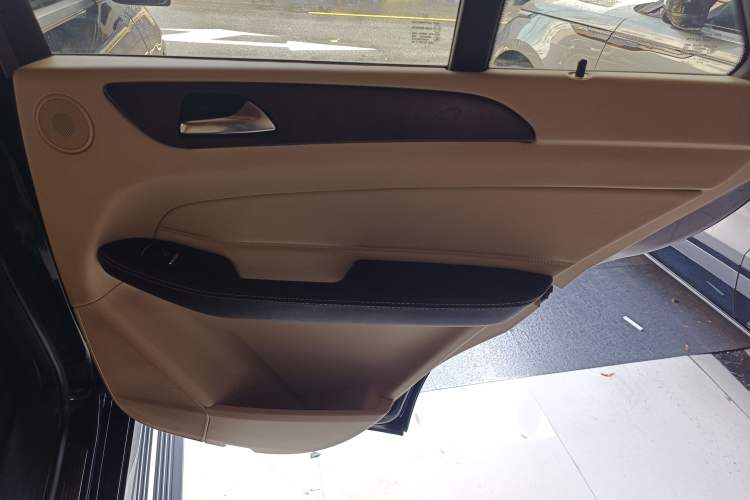 Used Mercedes-Benz GLE 2017 GLE 320 4MATIC Dynamic Model
