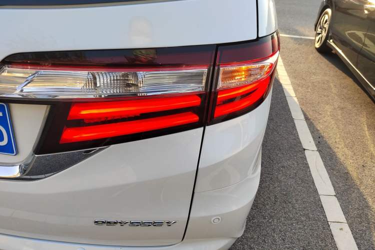 Used Honda Odyssey 2018 2.4L Luxury Edition