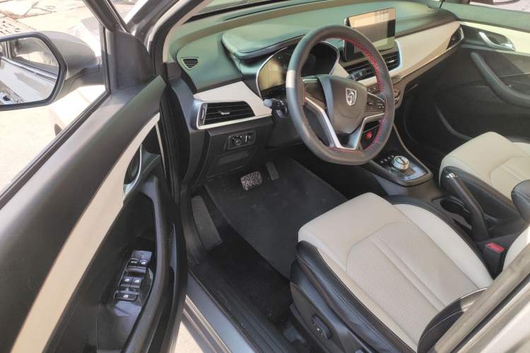 Used Baojun 360 2018 1.5L Automatic Luxury Version China V