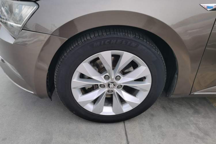 Used Skoda Superb 2016 TSI280 DSG Innovation Edition