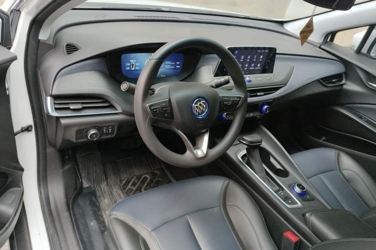 Used Buick Velite 6 2023 430km Range Commuter Version