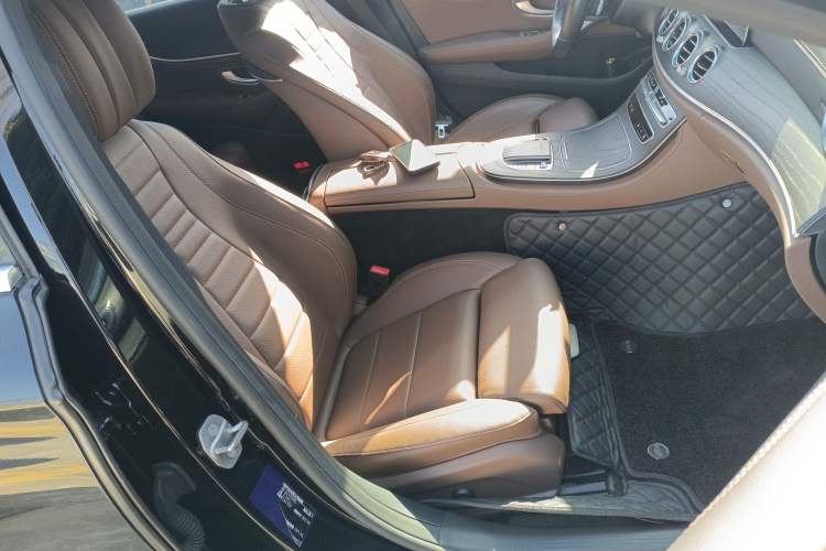 Used Mercedes-Benz E-Class 2021 Facelift E 260 L Sport Edition
