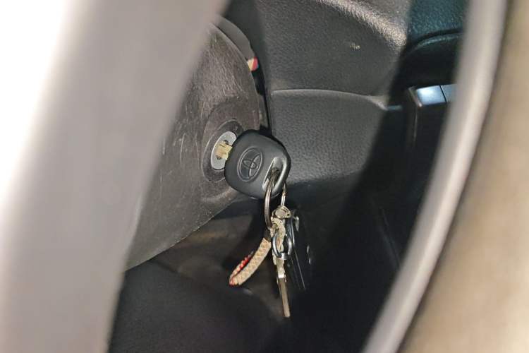 Used Toyota YARiS L Zhi Xian 2014 1.5G Automatic Xuan Dong Edition