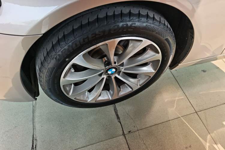 Used BMW 5 Series 2014 520Li Elegant Model