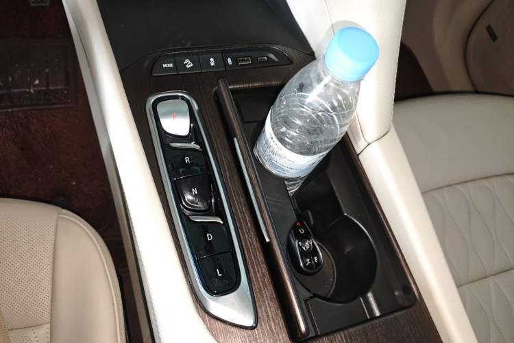 Used Buick Enclave 2020 28T All-Wheel Drive Avenir
