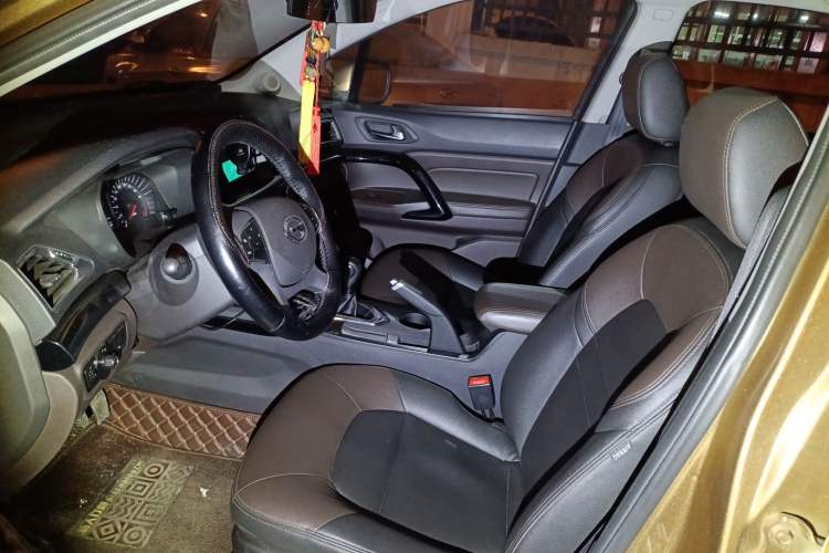 Used GAC Trumpchi GS4 2015 200T Manual Elite Edition
