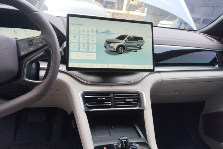 Used BYD Song PLUS New Energy 2025 DM-i 112KM Prestige Model