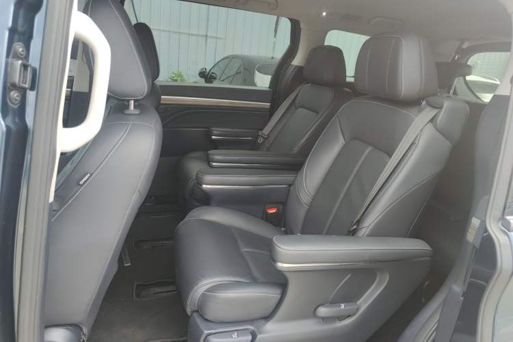 Used GAC Trumpchi M8 2023 Lingxiu Series 390T Deluxe Edition
