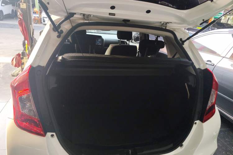 Used Honda Fit 2018 1.5L CVT Comfort Version
