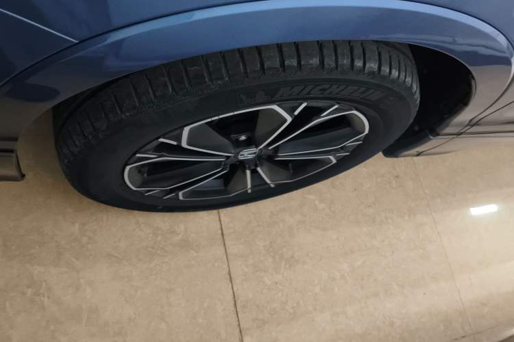 Used Honda Breeze 2023 eHEV Four-Wheel Drive Supreme Edition
