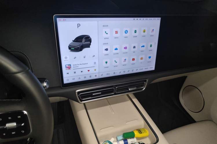 Used Li Auto L7 2023 Air model
