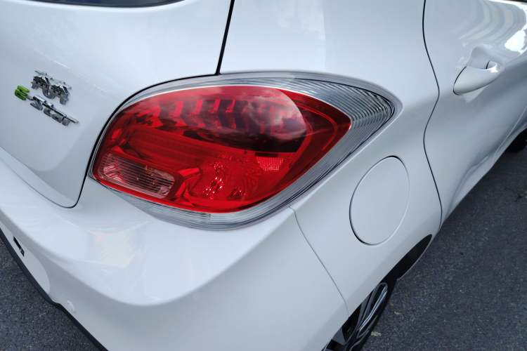 Used Oshan Benni E-Star 2021 National Edition Xin Yue Version Lithium Iron Phosphate (31.86 kWh)
