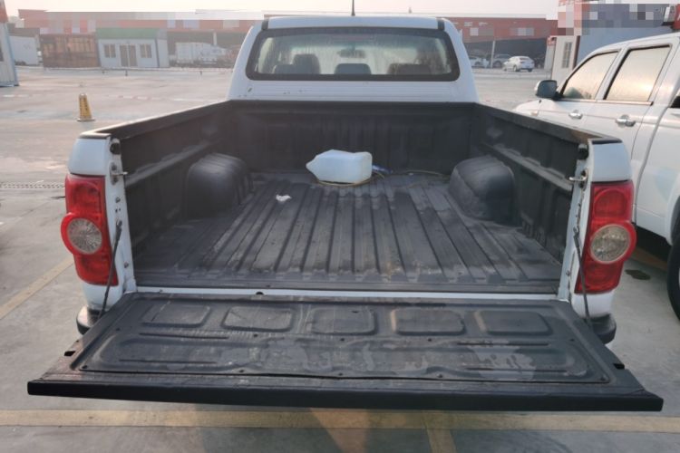 Used  T6 2022 2.0T Diesel 4x4 Engineering Version with Long Wheelbase
