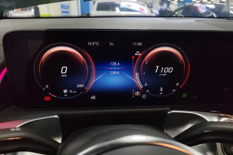 Used Mercedes-Benz GLB 2023 GLB 220 Fashion Model
