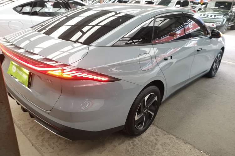 Used  L6 2024 125km PLUS Dragon Edition
