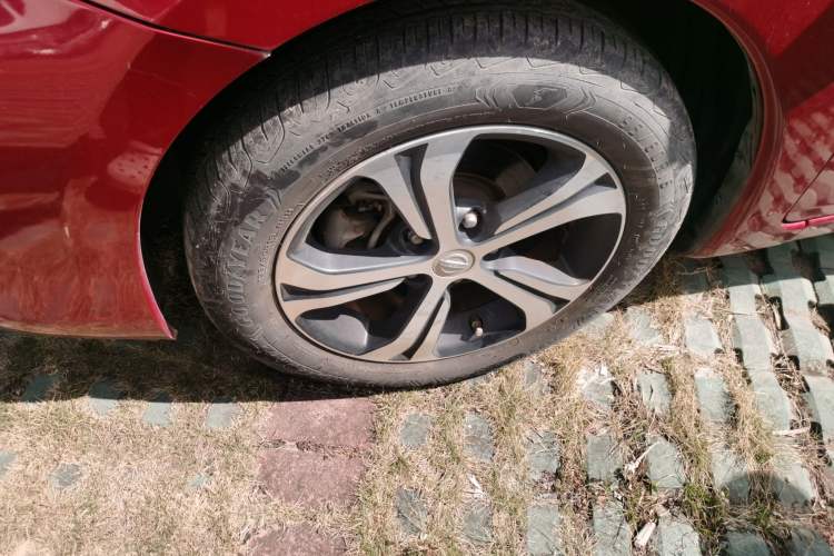 Used Nissan Tiida 2019 1.6L CVT Smart Drive Version China VI Standard
