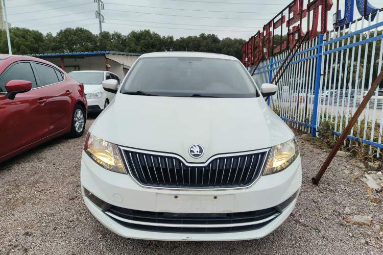 Used Skoda Rapid 2018 1.6L Automatic Comfort Edition