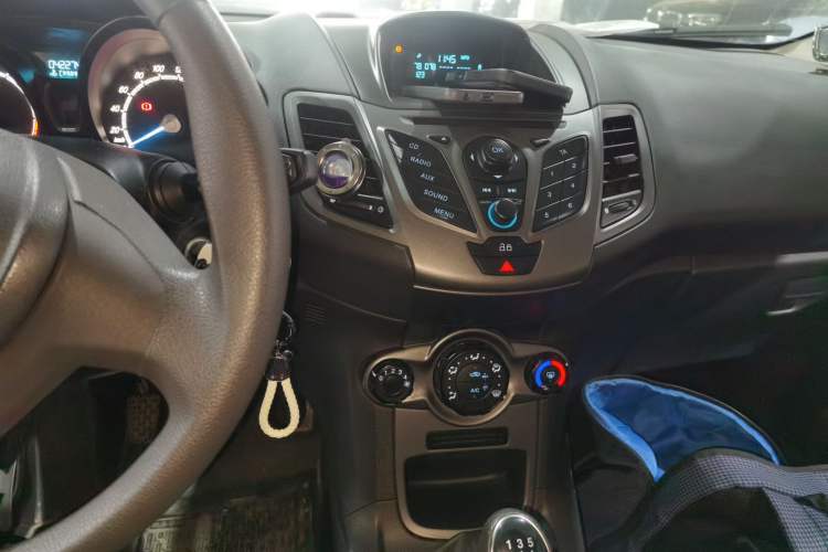 Used Ford Fiesta 2013 Hatchback 1.5L Manual Fashion Edition