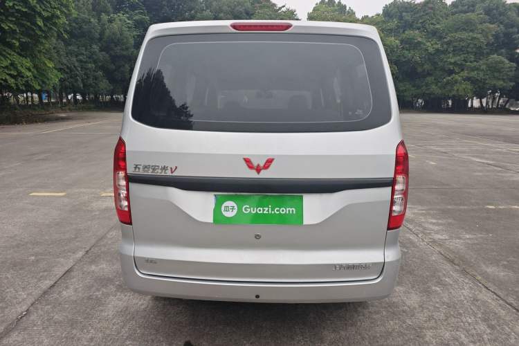 Used Wuling Hongguang V 2022 1.5L Jingqu Edition Electric-Assist LAR
