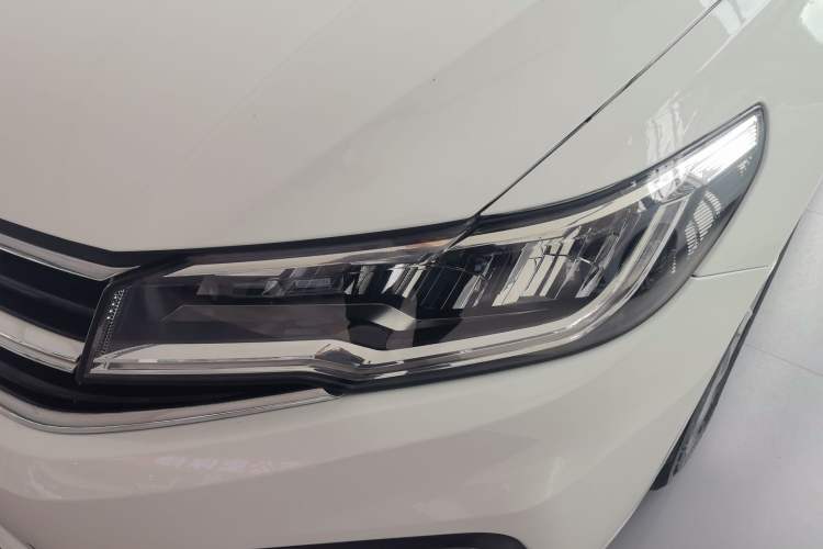 Used Volkswagen Bora 2019 1.5L Automatic Elite Version
