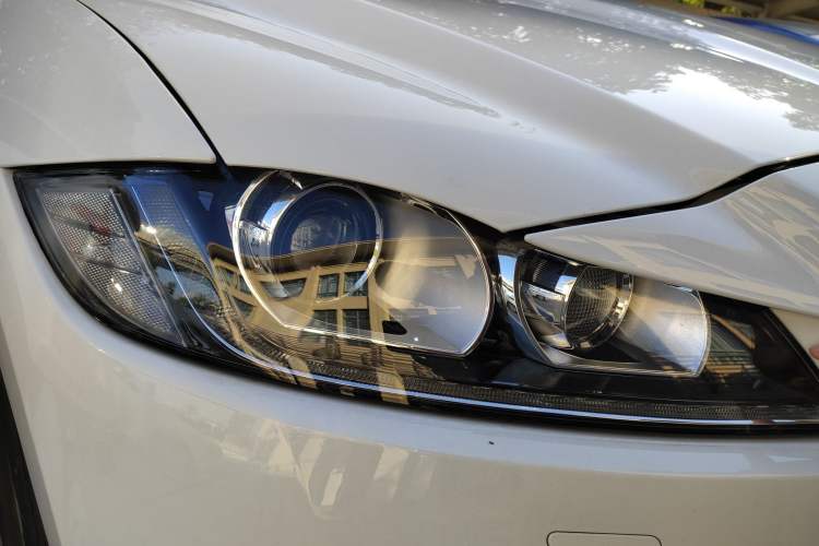 Used Jaguar F-PACE 2018 2.0T Four-Wheel Drive Urban Luxury Edition
