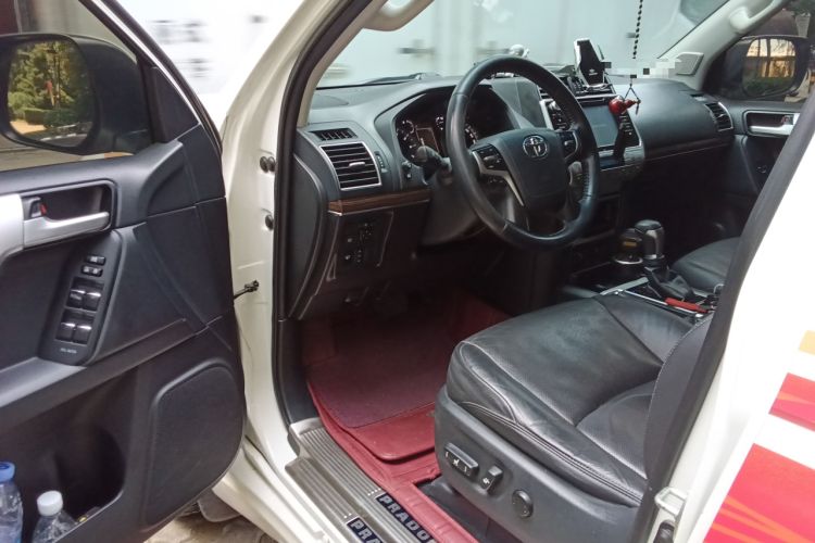 Used Toyota Prado 2018 3.5L Automatic TX-L with Rear-Mounted Spare Tire
