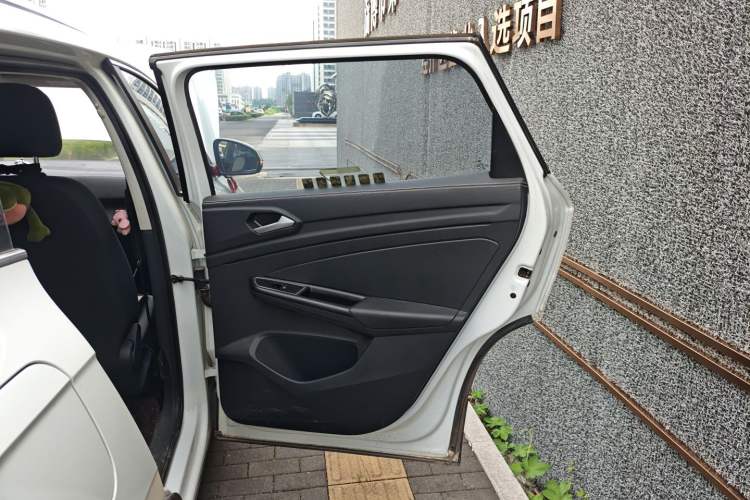 Used Jetta VS7 2021 1.4T Automatic Entry Model
