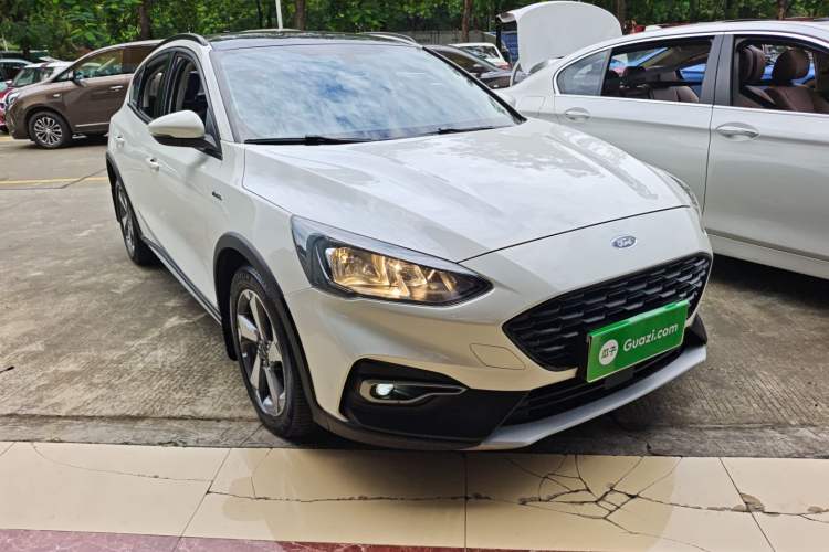 Used Ford Focus Active 2020 EcoBoost 180 Automatic Trendy Model