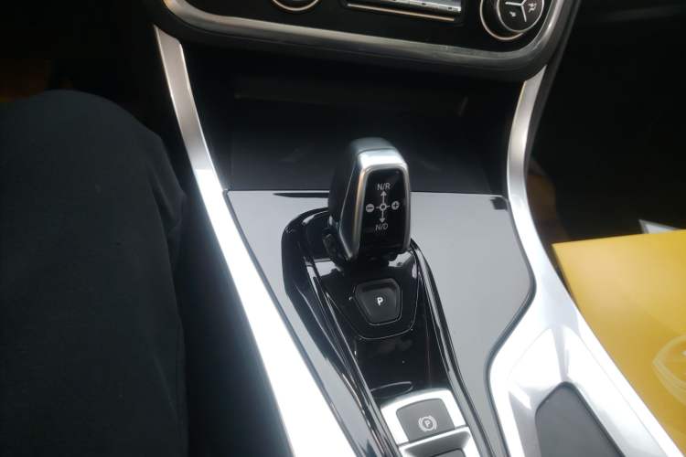 Used Lynk & Co 01 2017 2.0T Two-Wheel Drive Zhaopu Version