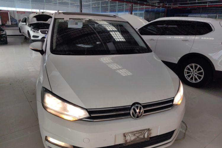 Used Volkswagen Touran 2021 Touran L 280TSI DSG Comfort Edition 7 Seats
