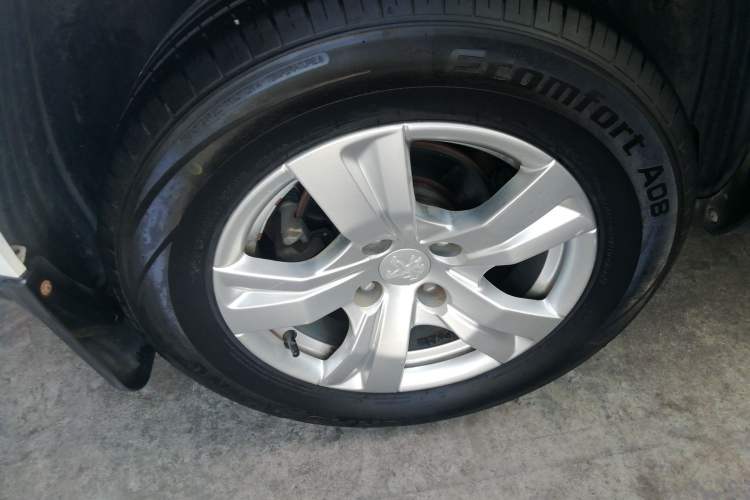 Used Peugeot 2008 2014 1.6L Automatic Trend Edition