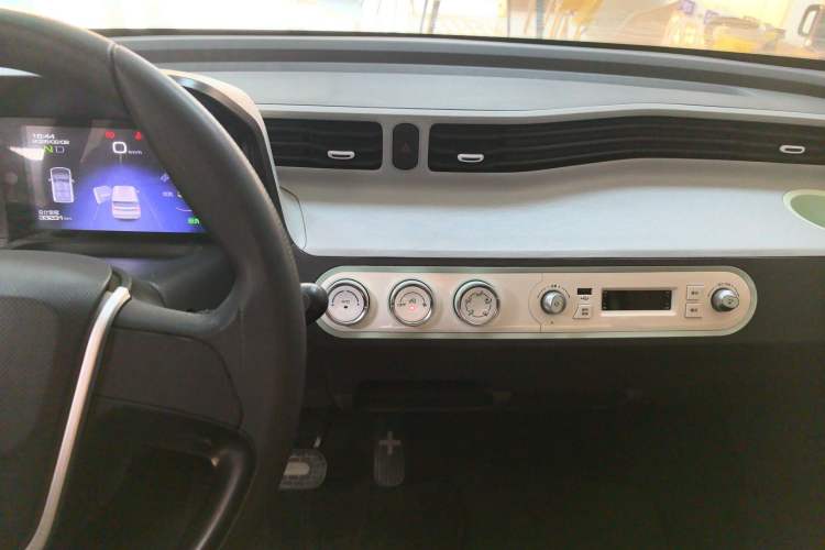 Used Wuling Hongguang MINIEV 2021 Macaron Fashion Model Lithium Iron Phosphate