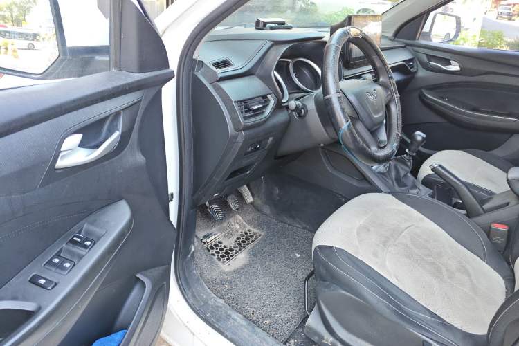 Used Wuling Hongguang S3 2018 1.5L Manual Standard Version China V Standard
