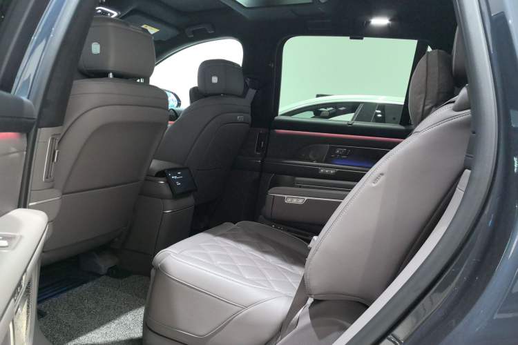 Used Nio ES8 2026 Model 6-seat Executive Luxury Edition
